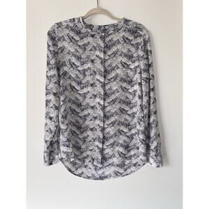 Equipment Femme Palm Leaf Tegan Silk Button Down Long Sleeve Career Blouse M